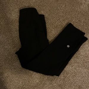 Lululemon leggings size 4
